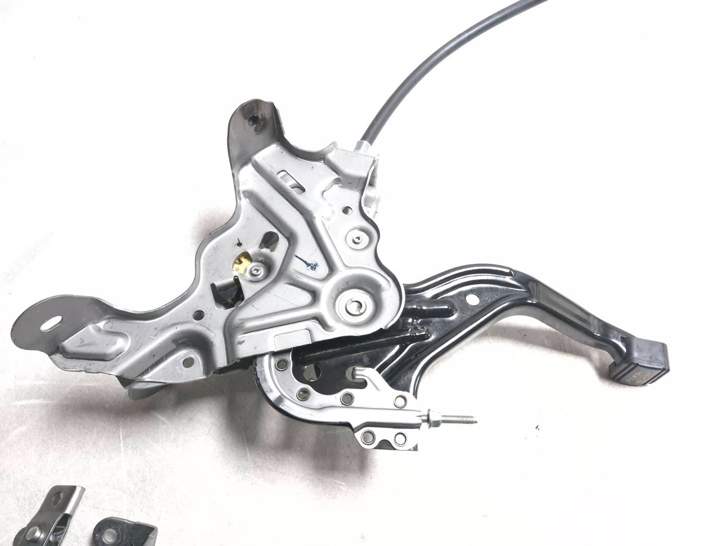 2010 Nissan Maxima Sv Emergency Parking Brake Release Pedal OEM