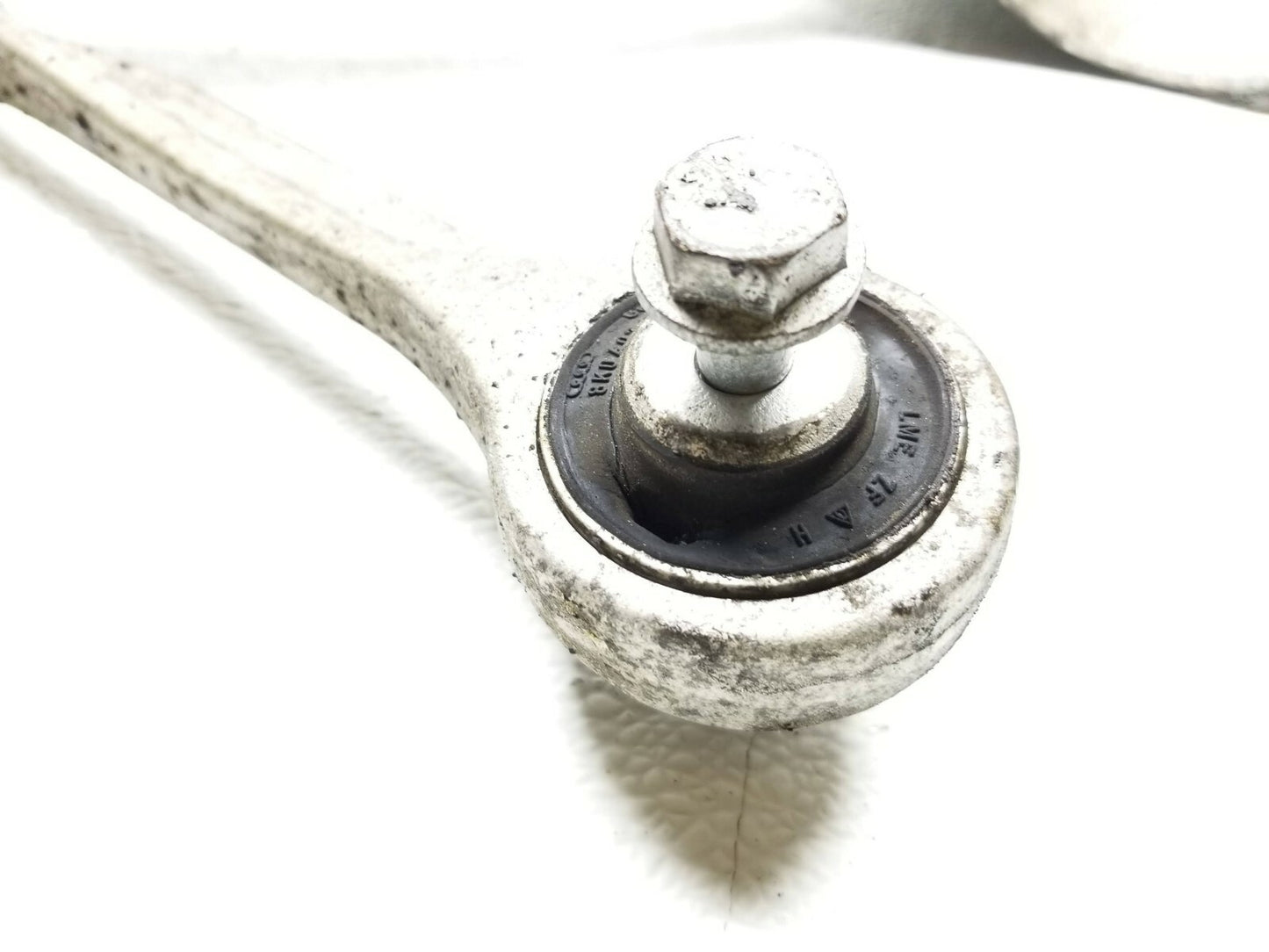 2010 Audi A5 Wheel Spindle Knuckle Front Passenger Side Right OEM