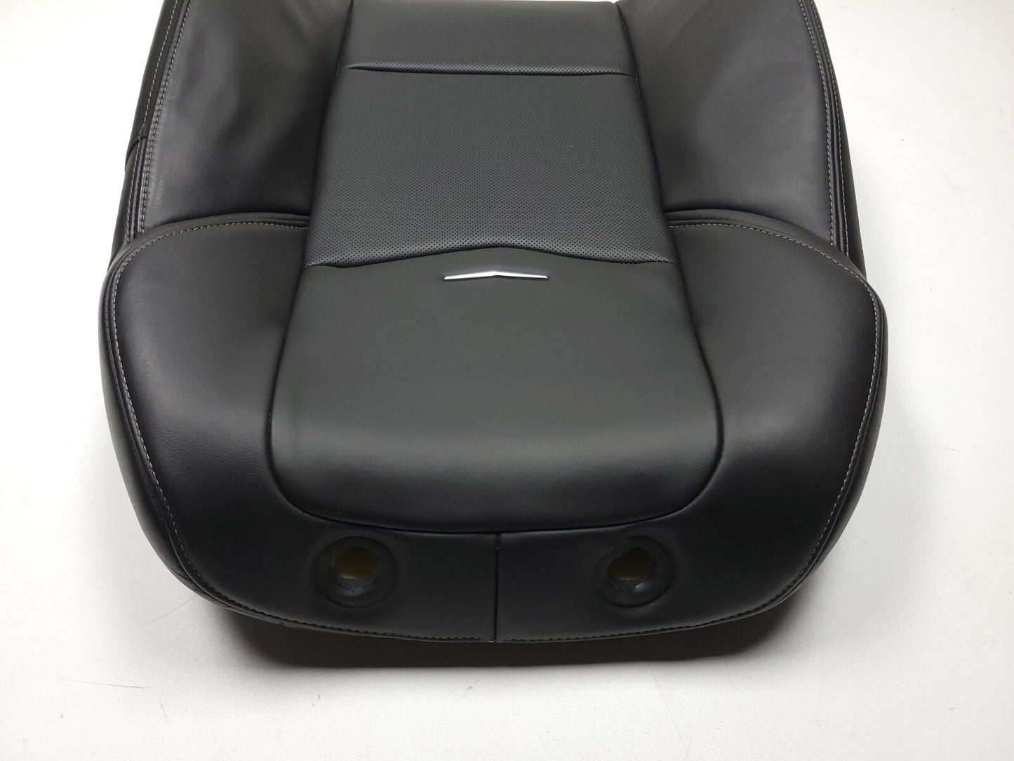2017 Cadillac Ats Front Passenger Seat Backrest Upper Cushion OEM