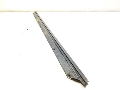 2008 - 2015 Nissan Rogue Front Door Window Belt Seal Driver Side Left 2pcs OEM