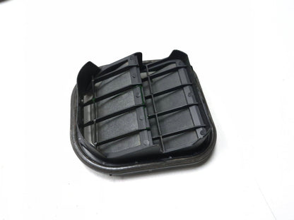 2014 Fiat 500l Quarter Pressure Vent Flap OEM