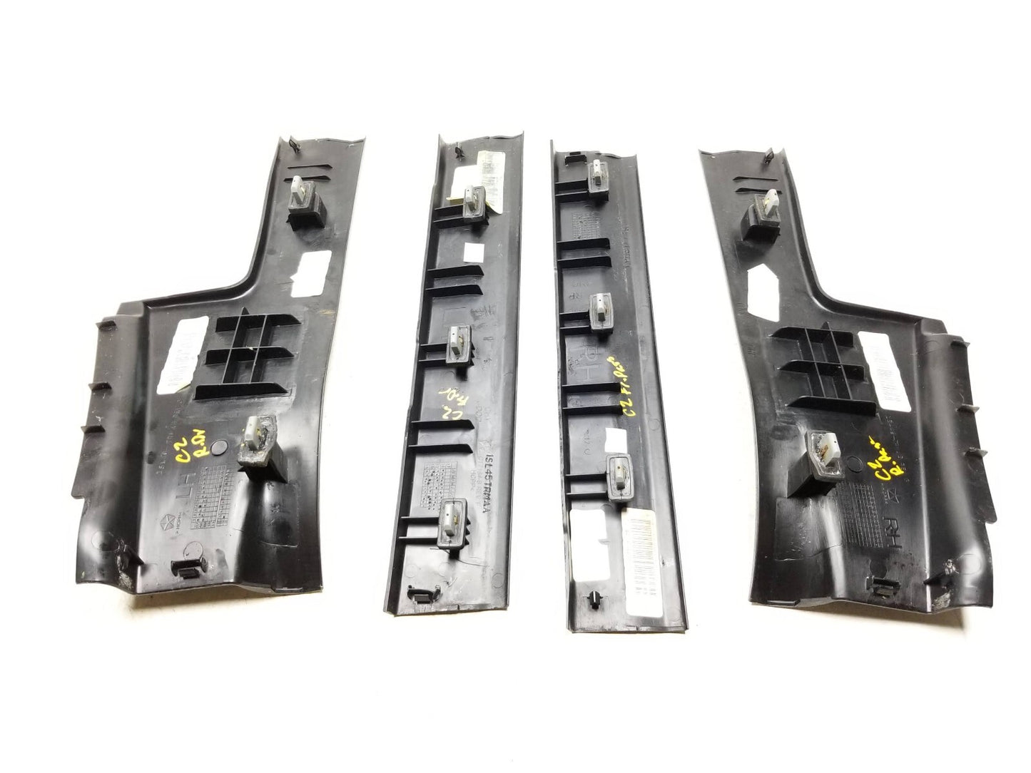 2013 Chrysler 200 Rear Door Scuff Plate Trim Front & Rear OEM
