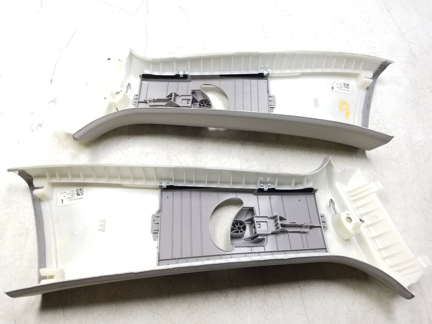2018 Alfa Romeo Stelvio B Pillar Trim Cover Panel Right & Left Pair OEM ☑️