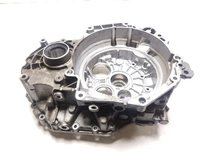 2013 Volkswagen GTI Transmission Bell Housing 2.0l OEM