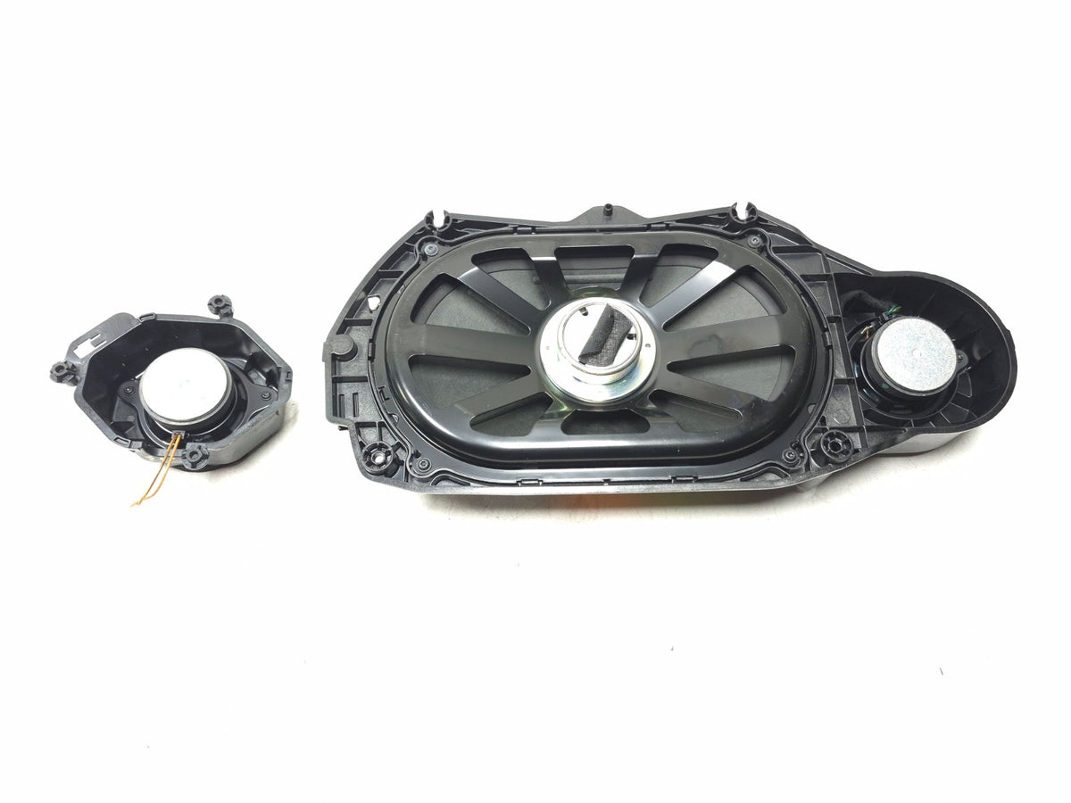2012 Mercedes W212 E350 Sedan Rear Sub Woofer Speaker OEM