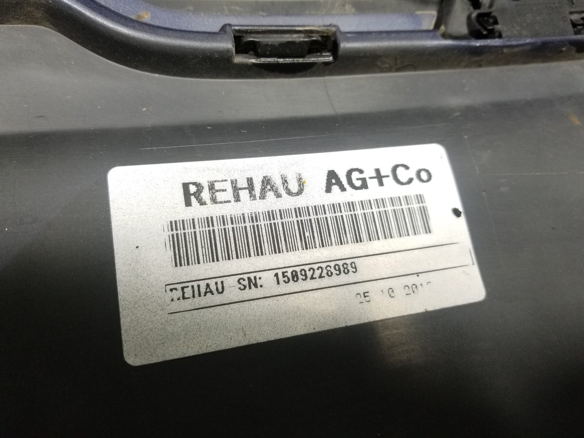 2014 Mercedes E350 Rear Bumper Cover. Color :585u. E350 Bumper