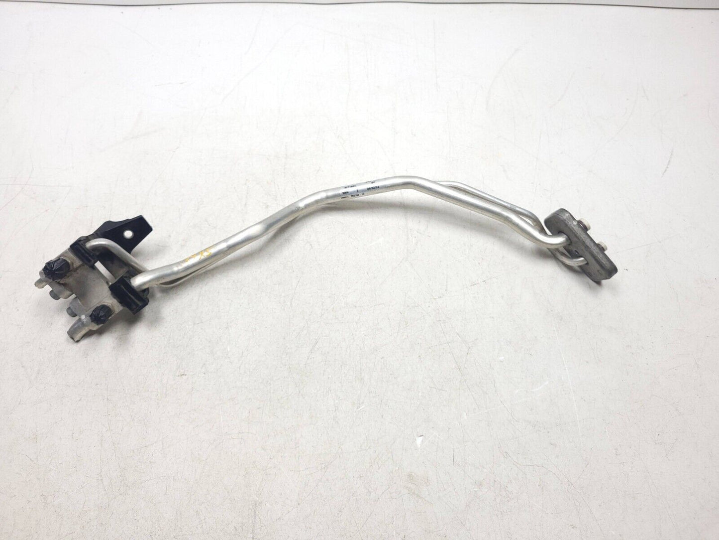 2014 - 2018 BMW X5 F15 Dual Refrigerant Line Pipe 9187635 OEM