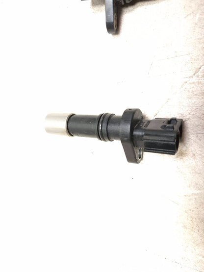 2018 Toyota Corolla Temp Oil Pressure Gear Vvt Sensor Crank Cam & Speed OEM