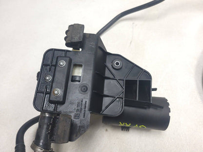 2006-2009 Range Rover Fuel Vapor Canister 4.2l OEM