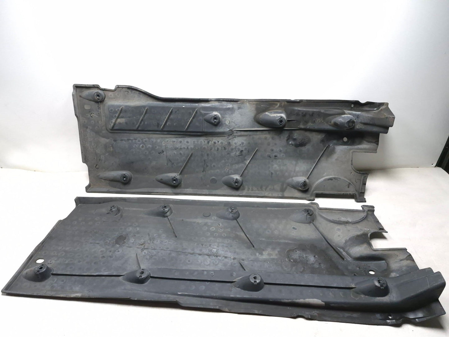 2011 Volkswagen Tiguan Se Underbody Shield Guard Panel Left & Right Pair OEM