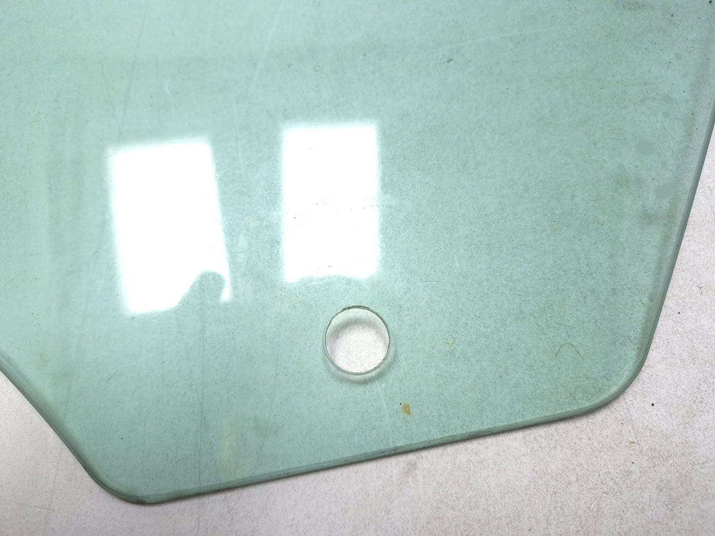 2020 Dodge Challenger Front Door Window Glass Left Driver Side OEM