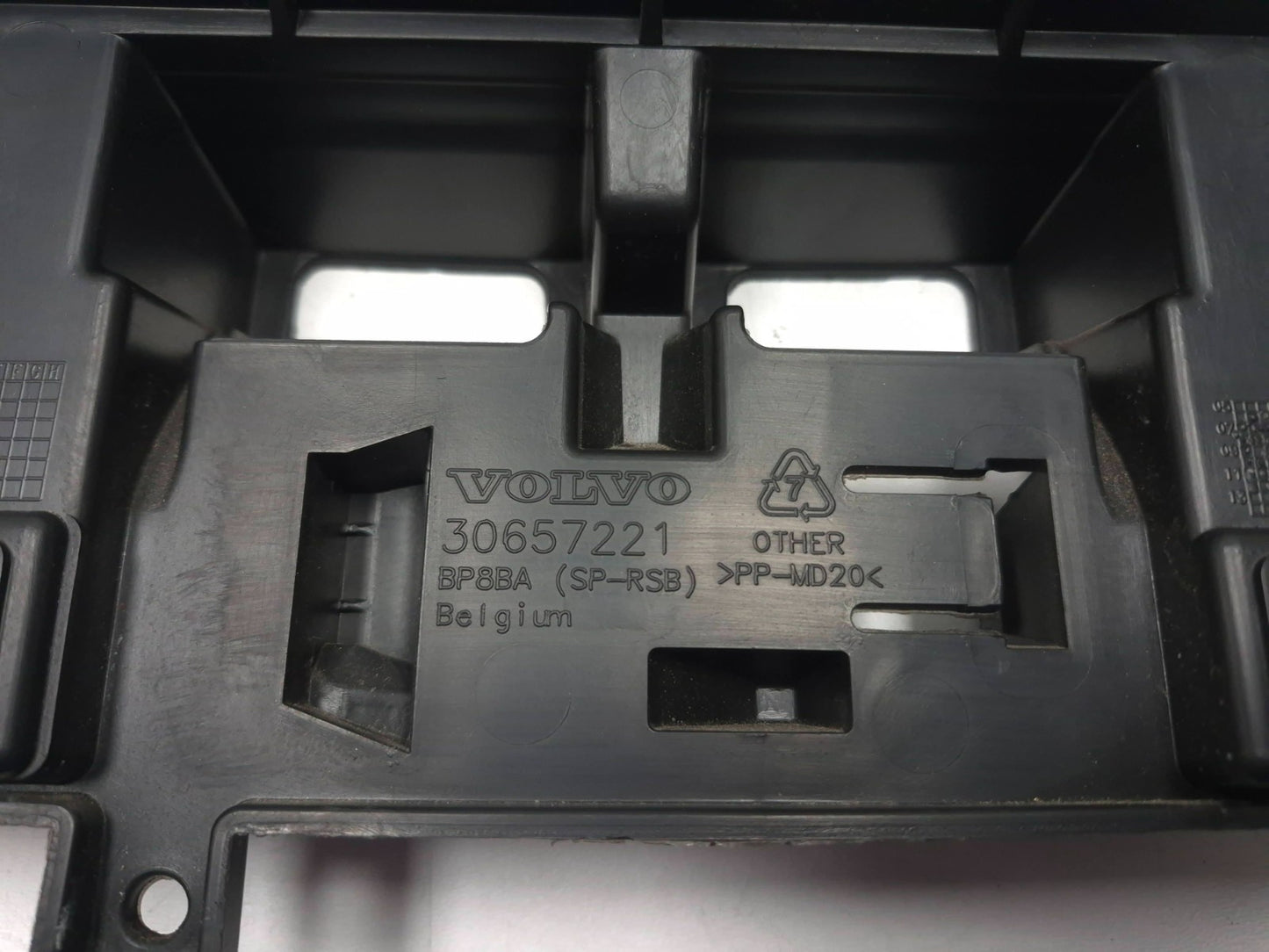 2012 Volvo C30 Rear Bumper Support Bracket 5pcs OEM