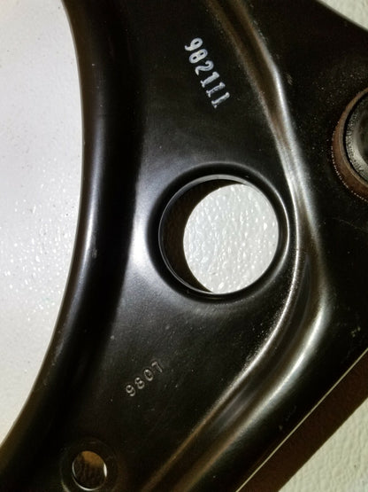 13 14 15 16 Nissan Versa Front Right Passenger Side Lower Control  Arm OEM