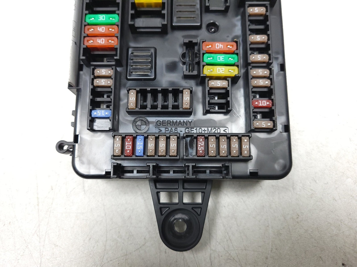13-18 BMW 330xi F30 Rear Power Distribution Relay Fuse Box OEM ✅ 76k Miles