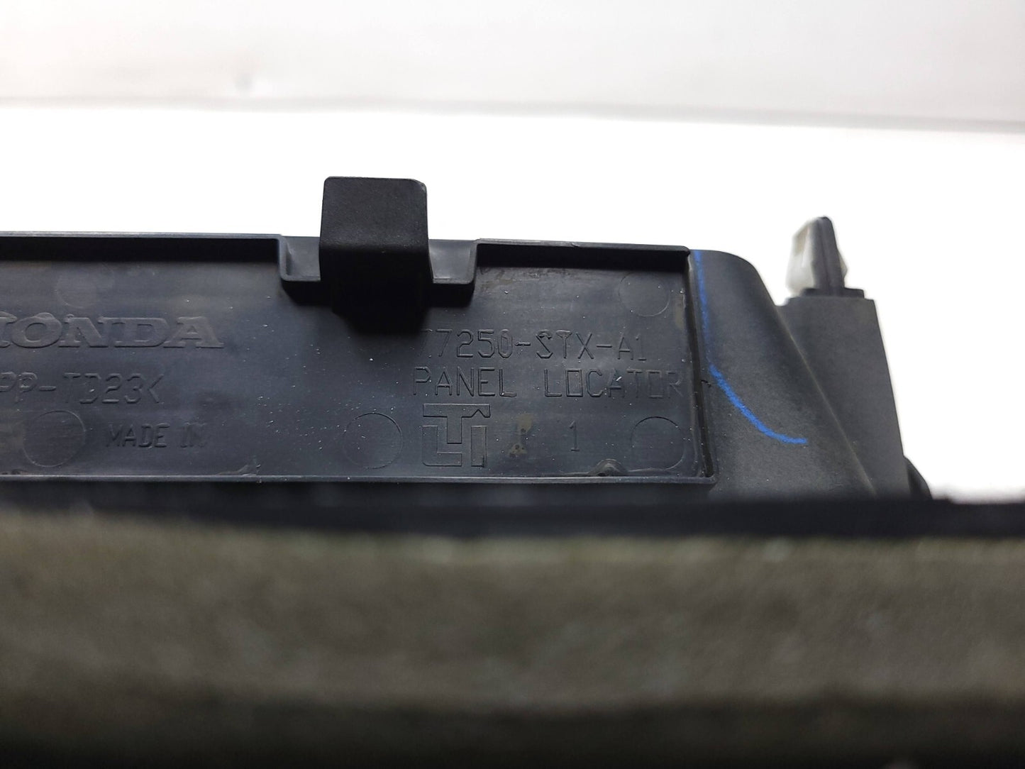 2008 Acura Mdx Dashboard Center Air Vent Grille & Defroster Air Vent OEM