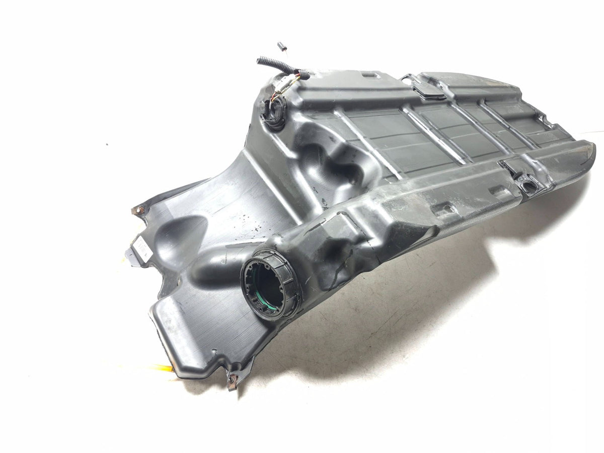 2010 Ski-doo Mxz 800r Fuel Tank W/ Cap OEM