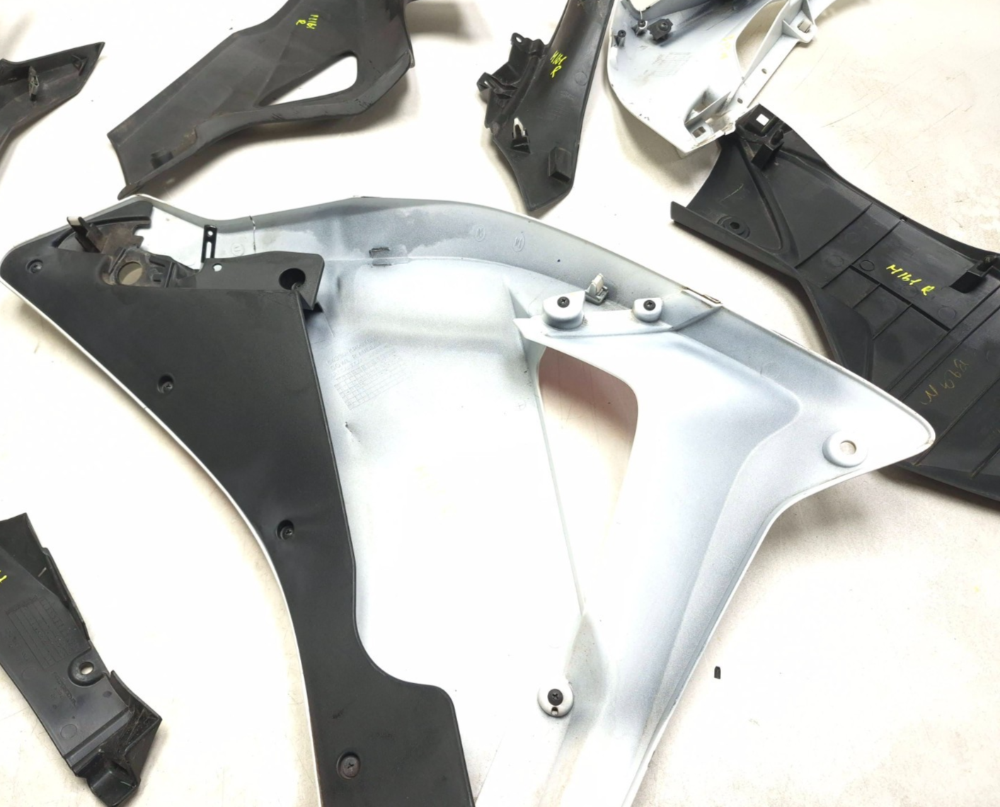 2013 Honda Cbr250 Right Side Fairing Cowl Panel 5psc OEM