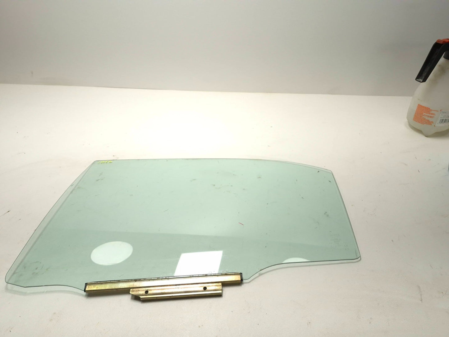 2004 Toyota Corolla Rear Door Window Glass Driver Side Left OEM