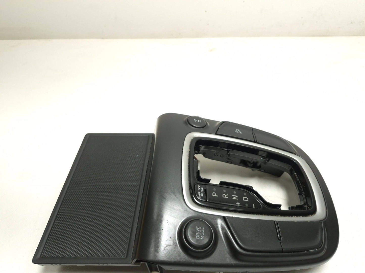 2019 Hyundai Kona Center Console Shifter Bezel Cover Panel W/ Switch OEM