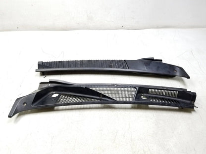 10- 13 Ford Transit Connect Wiper Windshield Cowl Cover Grille Pair OEM