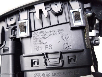 2014 - 2019 Kia Soul Front Air Vent Grill Dash Panels OEM