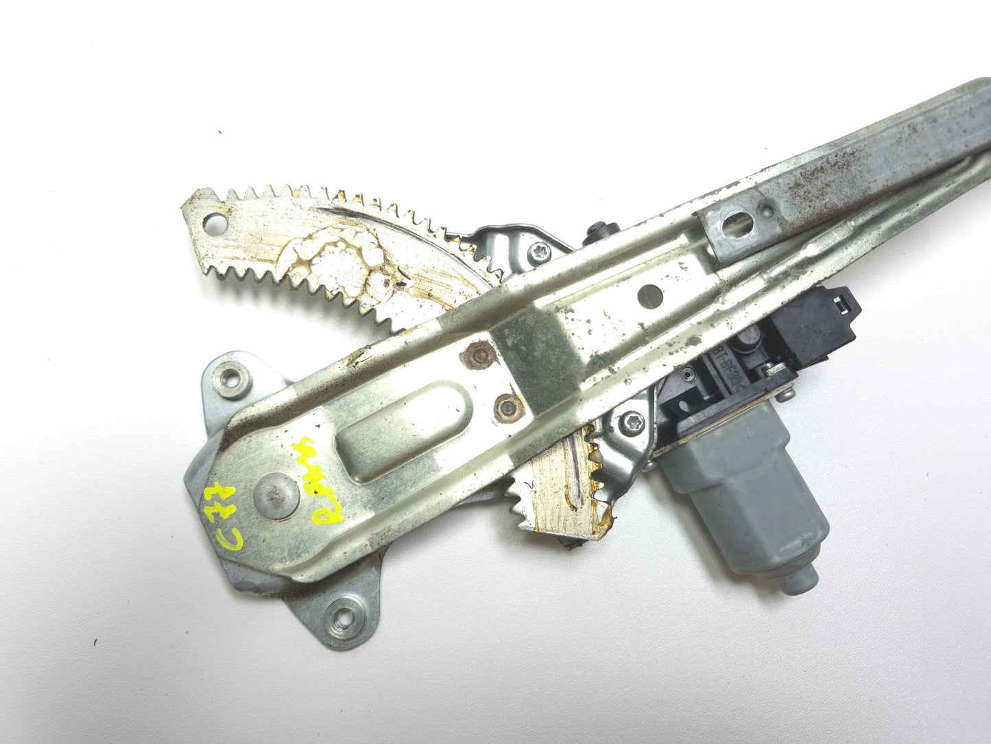 2012 Nissan Leaf Rear Door Window Regulator & Motor Passenger Side Right OEM