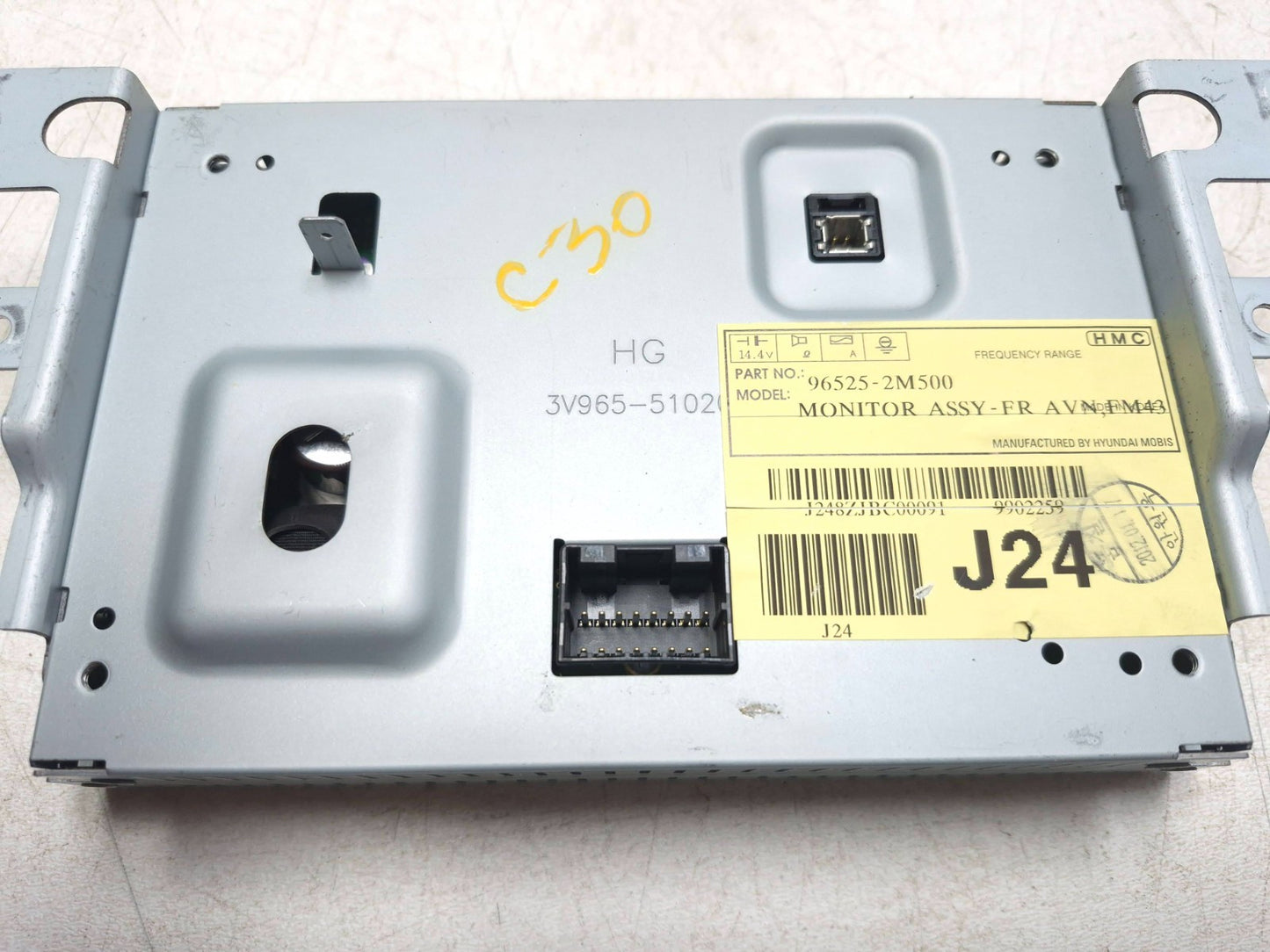 2013 Hyundai Genesis Navigation Screen Monitor Display OEM