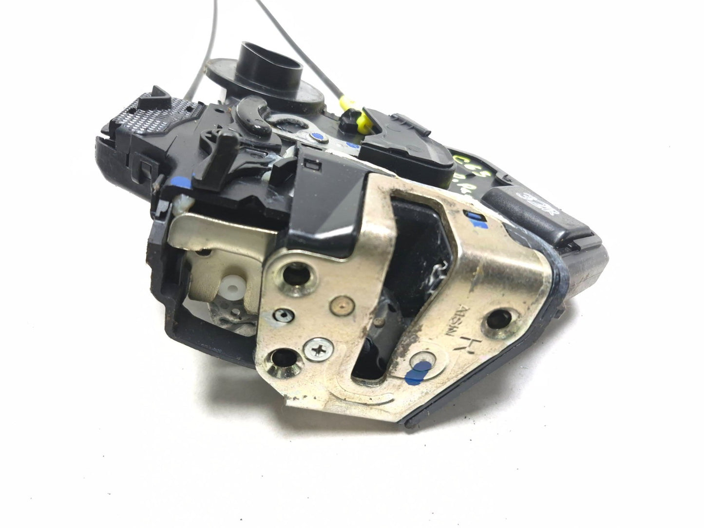 2004 Toyota Corolla Door Lock Actuator Rear Passenger Side Right 69050-02091 OEM