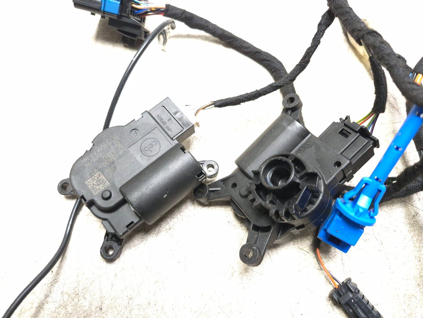 2021 Alfa Romeo Giulia HVAC Heater Actuator Flap Motor & Wire Harness Oem✅