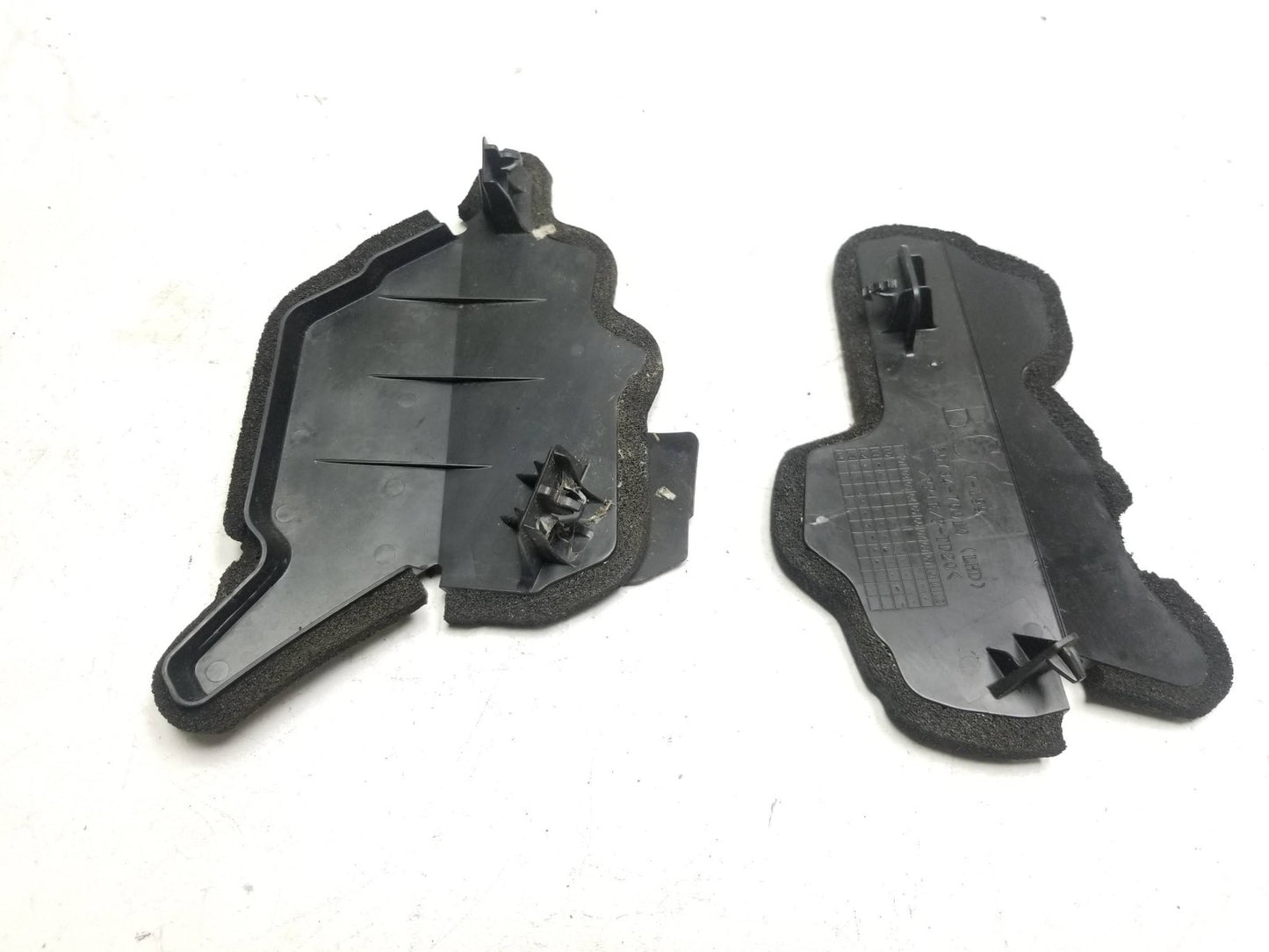 11-17 Lexus CT200h Cowl Plate Water Guard Oem✅