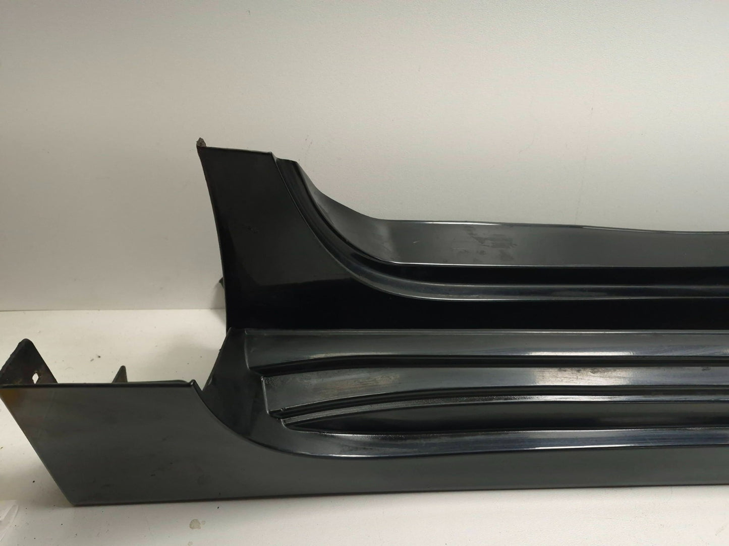 2018 Nissan Altima Side Rocker Panel Skirt Molding Left & Righ  OEM