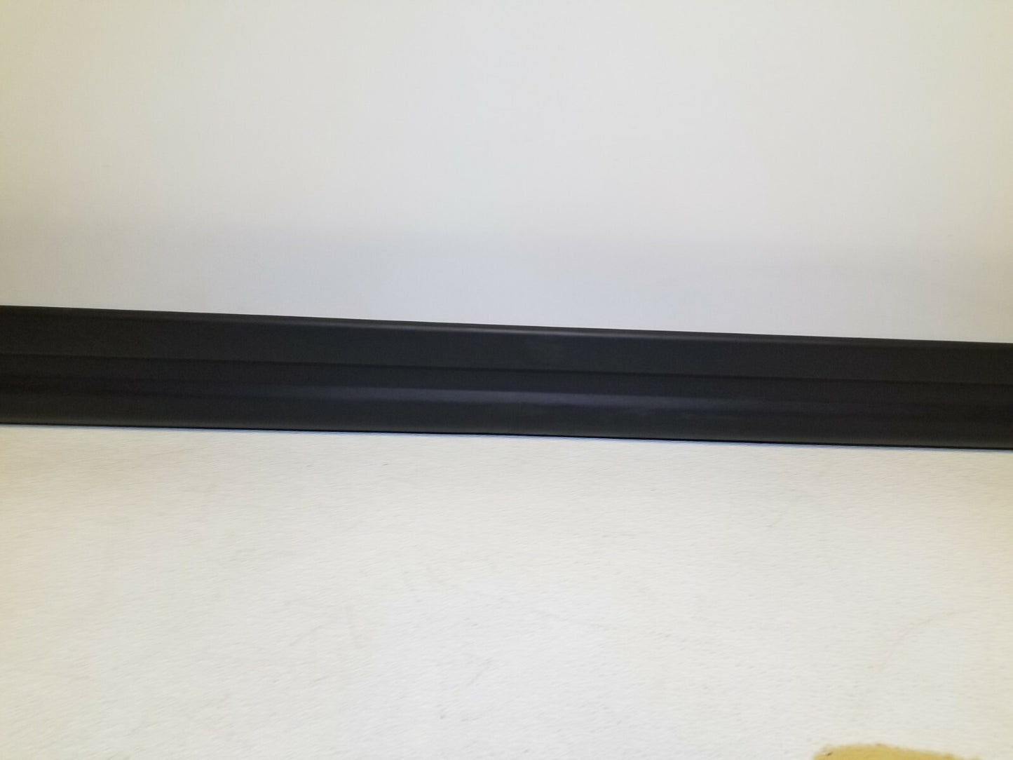 2009 Range Rover Sport Rocker Panel Skirt Molding Left Driver Side OEM