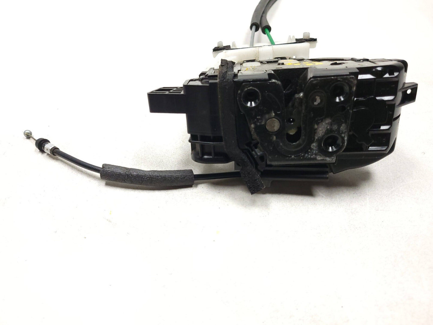 2013-2016 Genesis Coupe Door Lock Latch Actuator Left Driver OEM