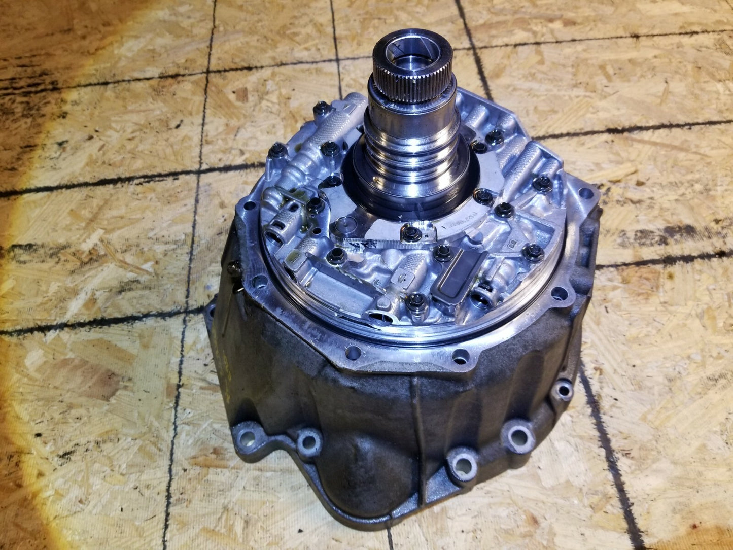 2011 BMW 328 Xi Automatic Transmission Oil Pump Cover W/ Bell Housing OEM