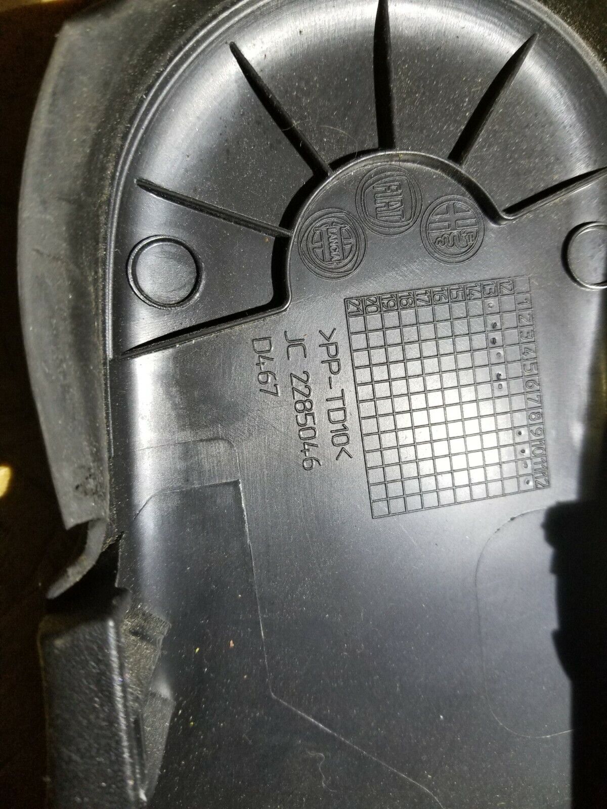 14-17 Fiat 500l Rear Seat Trim Cover & Handle OEM