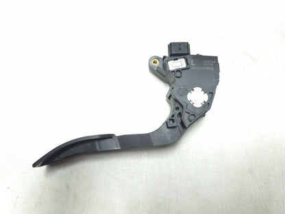 2012 Nissan Leaf Gas Pedal Accelerator OEM