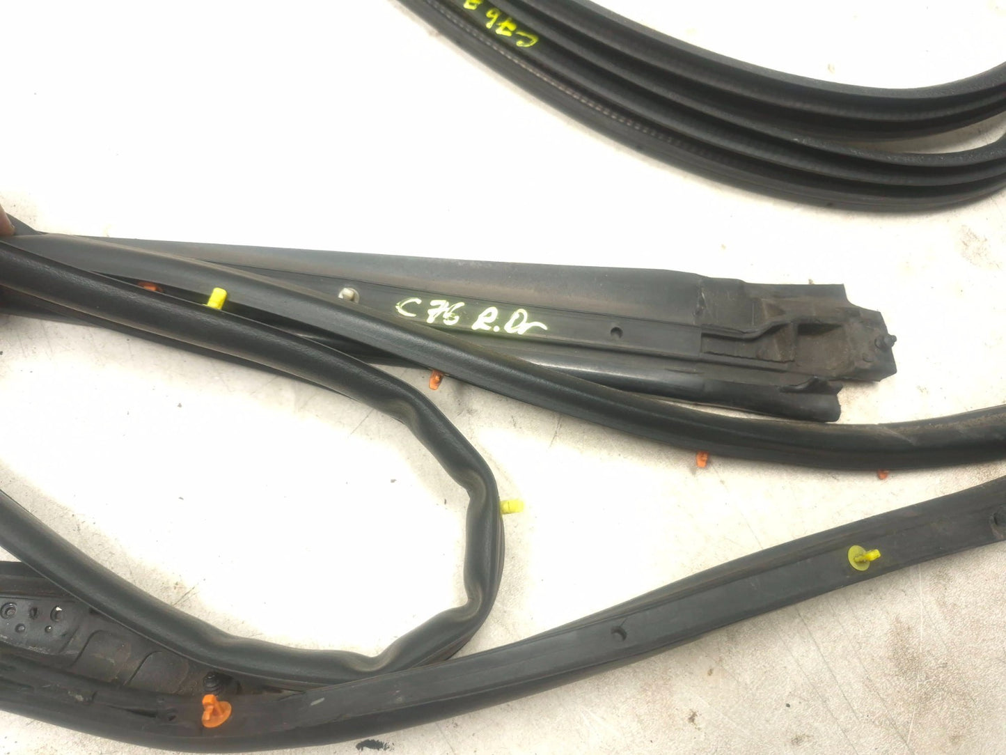2008 Acura Tl Door Weatherstrip Seal Front & Rear Driver Side Left OEM