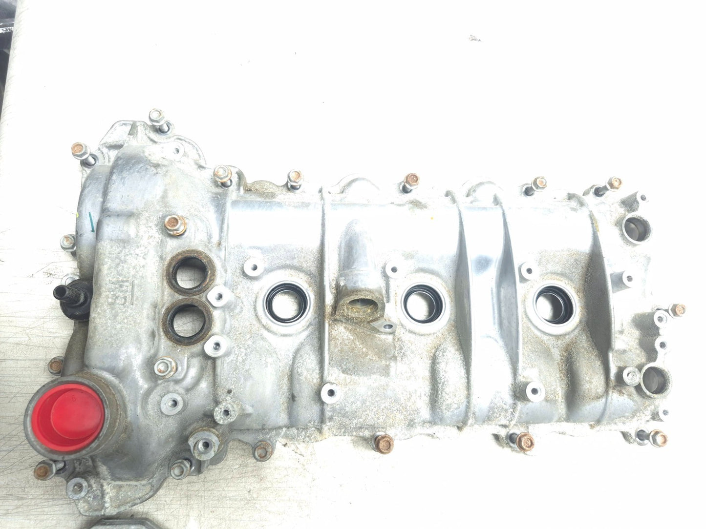 2017 Cadillac Xt5 Valve Cover Left & Right 3.6l OEM