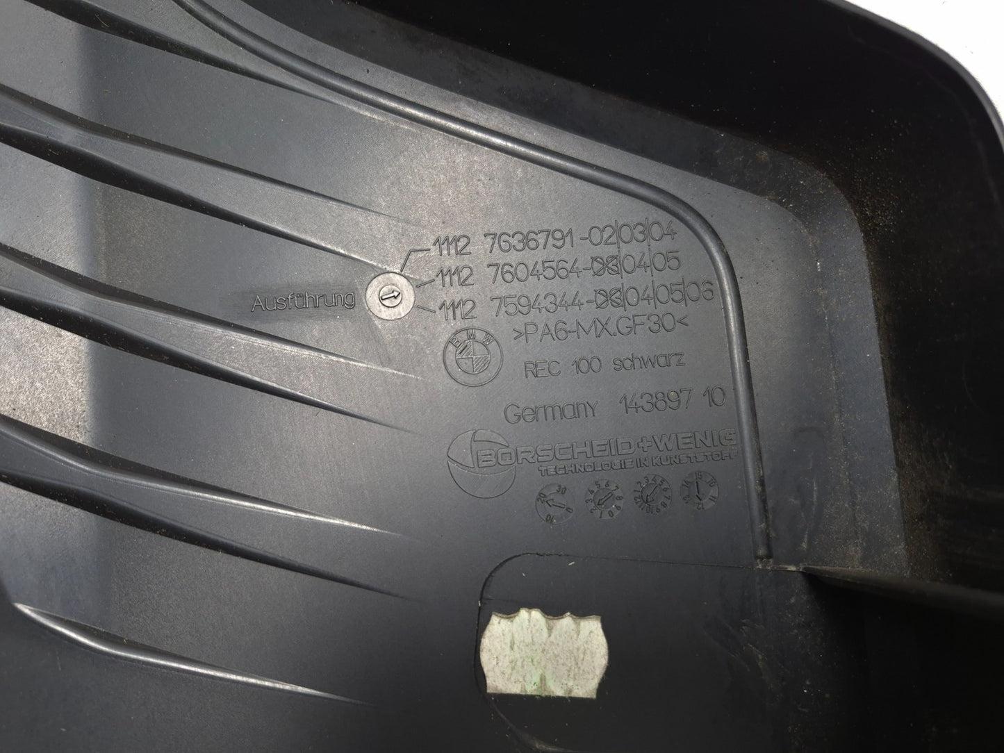 2013 BMW 328i F30 2.0l Engine Cover & Sound Absorber Panel Pair OEM