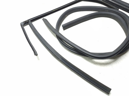 2013 Ford Focus Hatchback Rear Door Weatherstrip Seal Passenger Side Right OEM