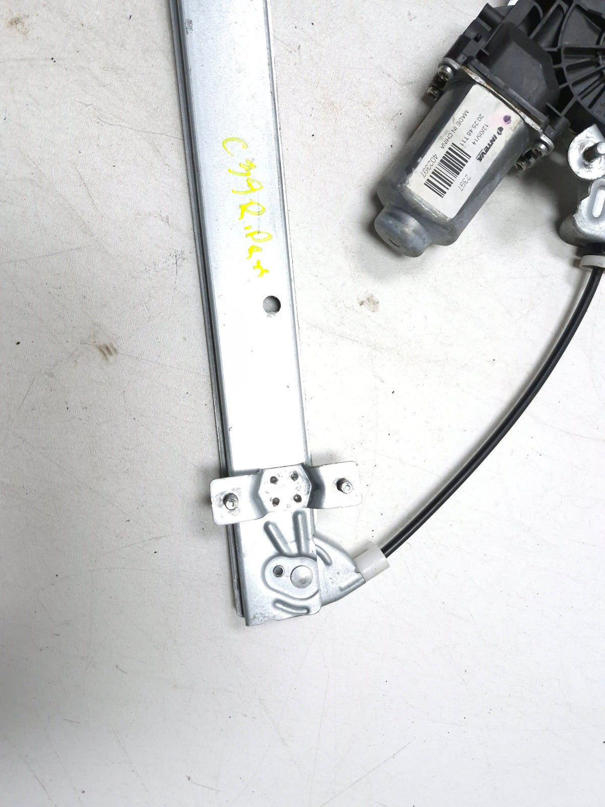 2014 Hyundai Accent Rear Right Window Regulator & Motor OEM