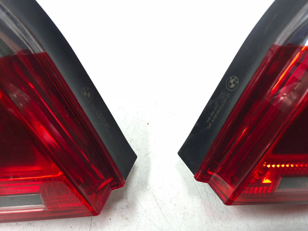 2009 BMW 550i E60 Rear Tail Light Left & Right OEM