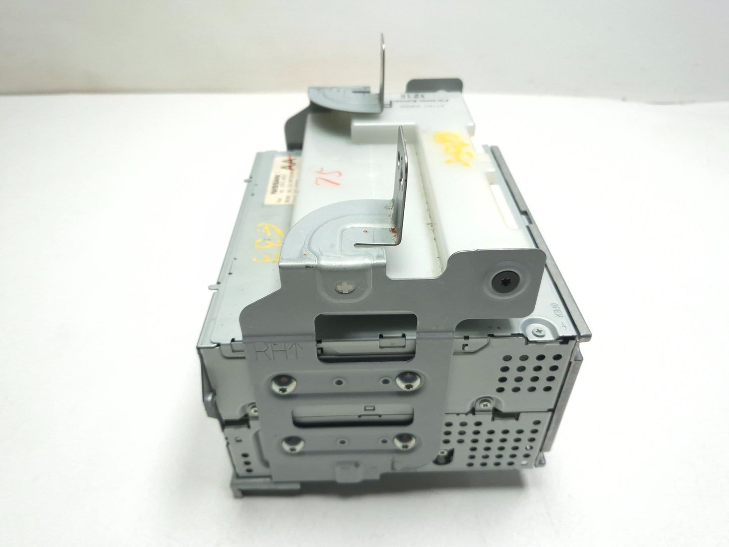 2011 Infiniti G37 Coupe Am/fm Radio 25915jk62d OEM