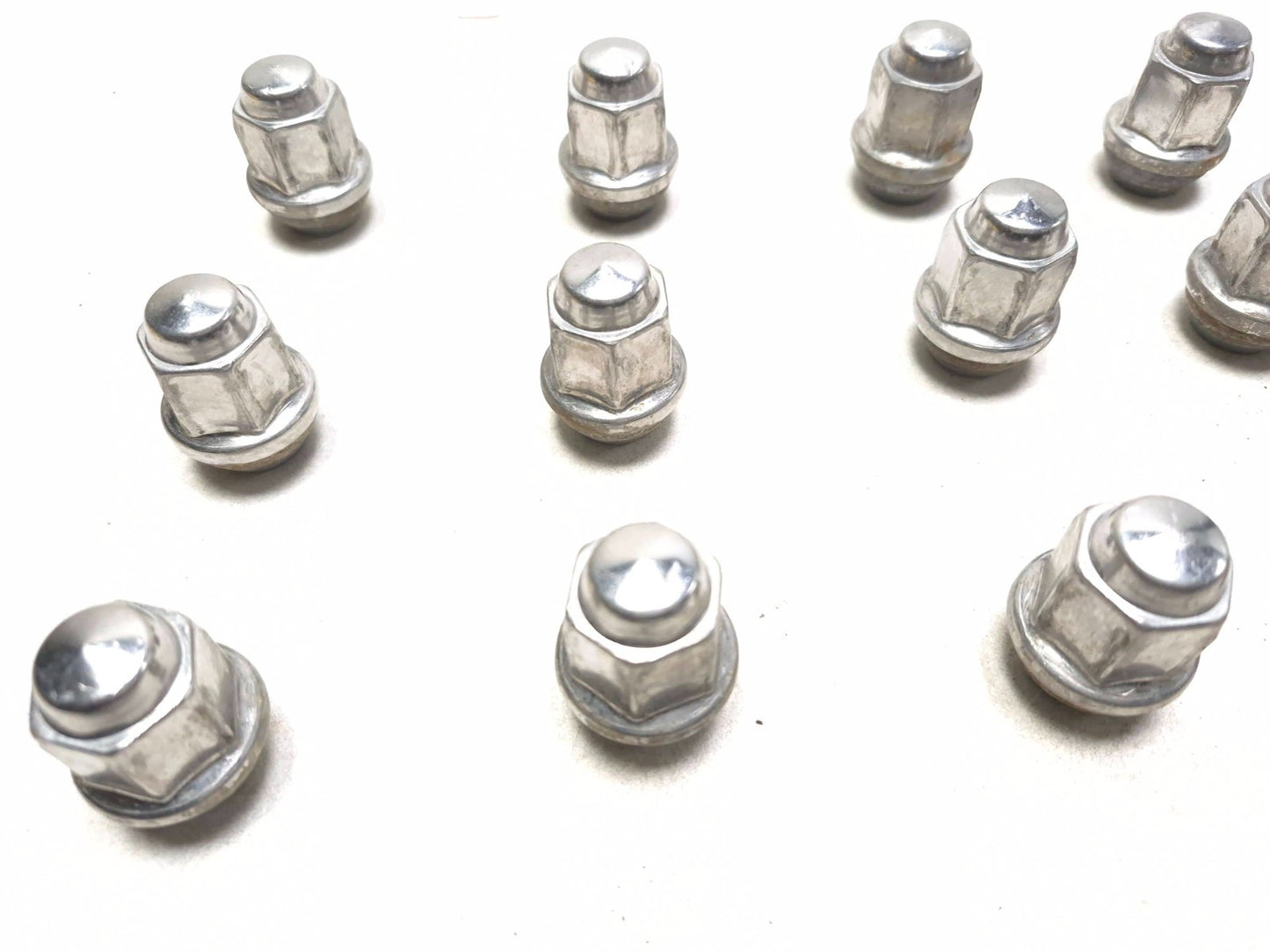 2010 Ford Mustang 4.0l Wheel Lug Nut 15pcs OEM