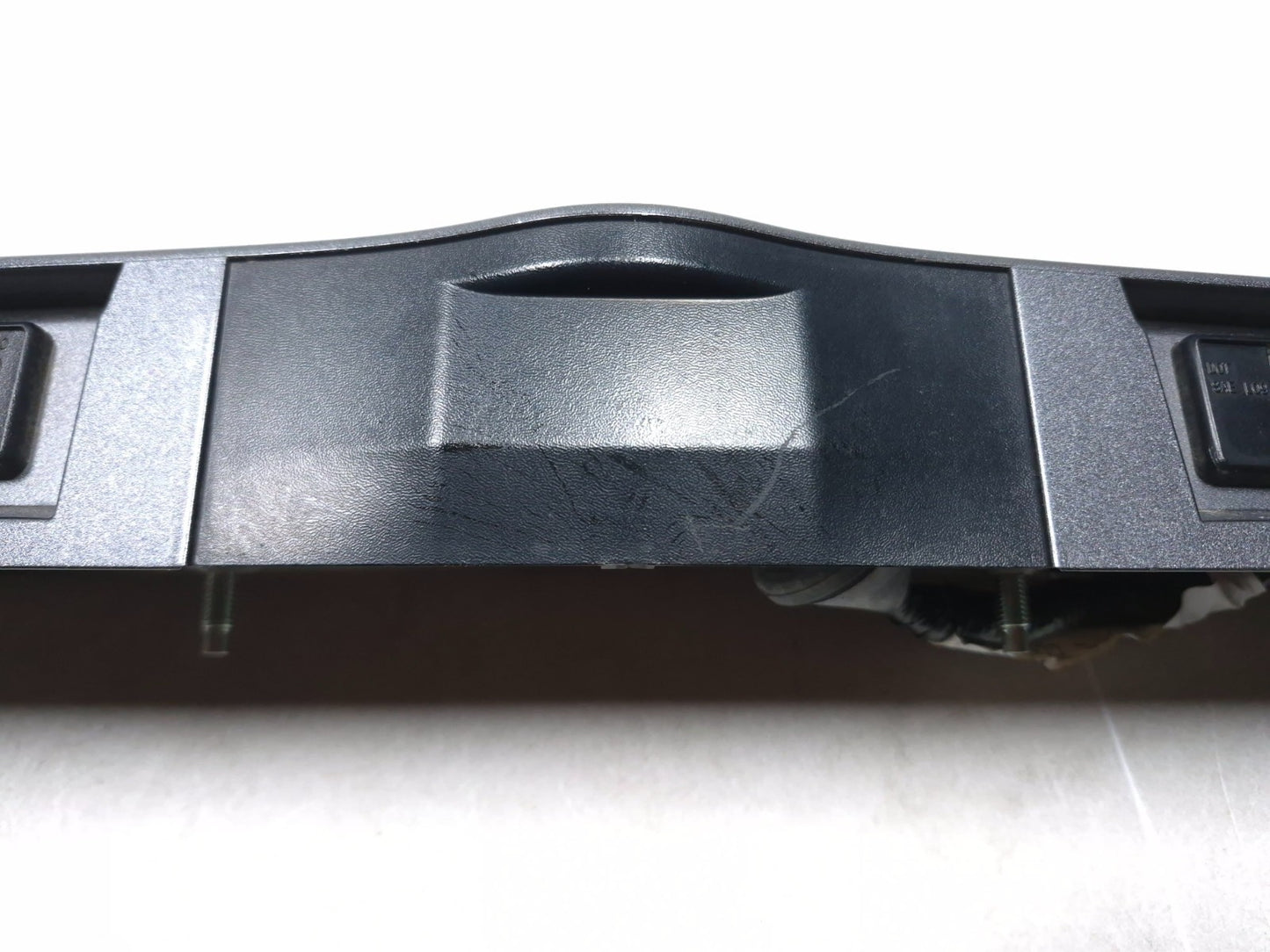 2013 Nissan Versa Silver Trunk Lid Finish Panel Trim 84810-3kc1a OEM 95k