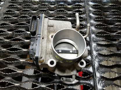 2007-2009 Scion Xb Throttle Body 2.4l OEM