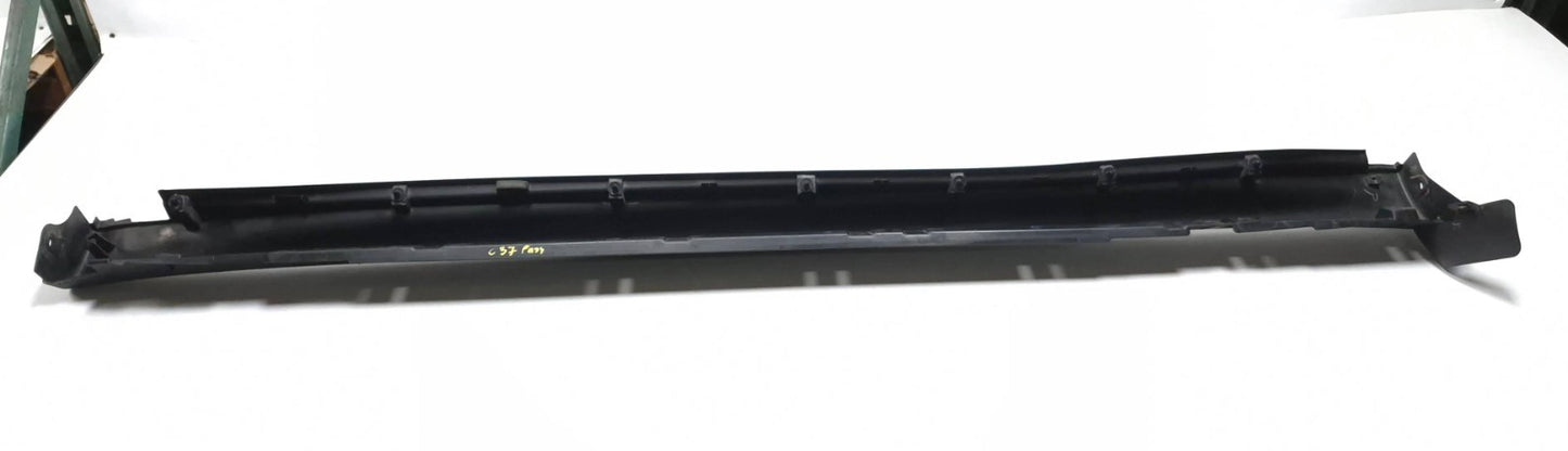 2011 Nissan Juke Rocker Panel Skirt Molding OEM