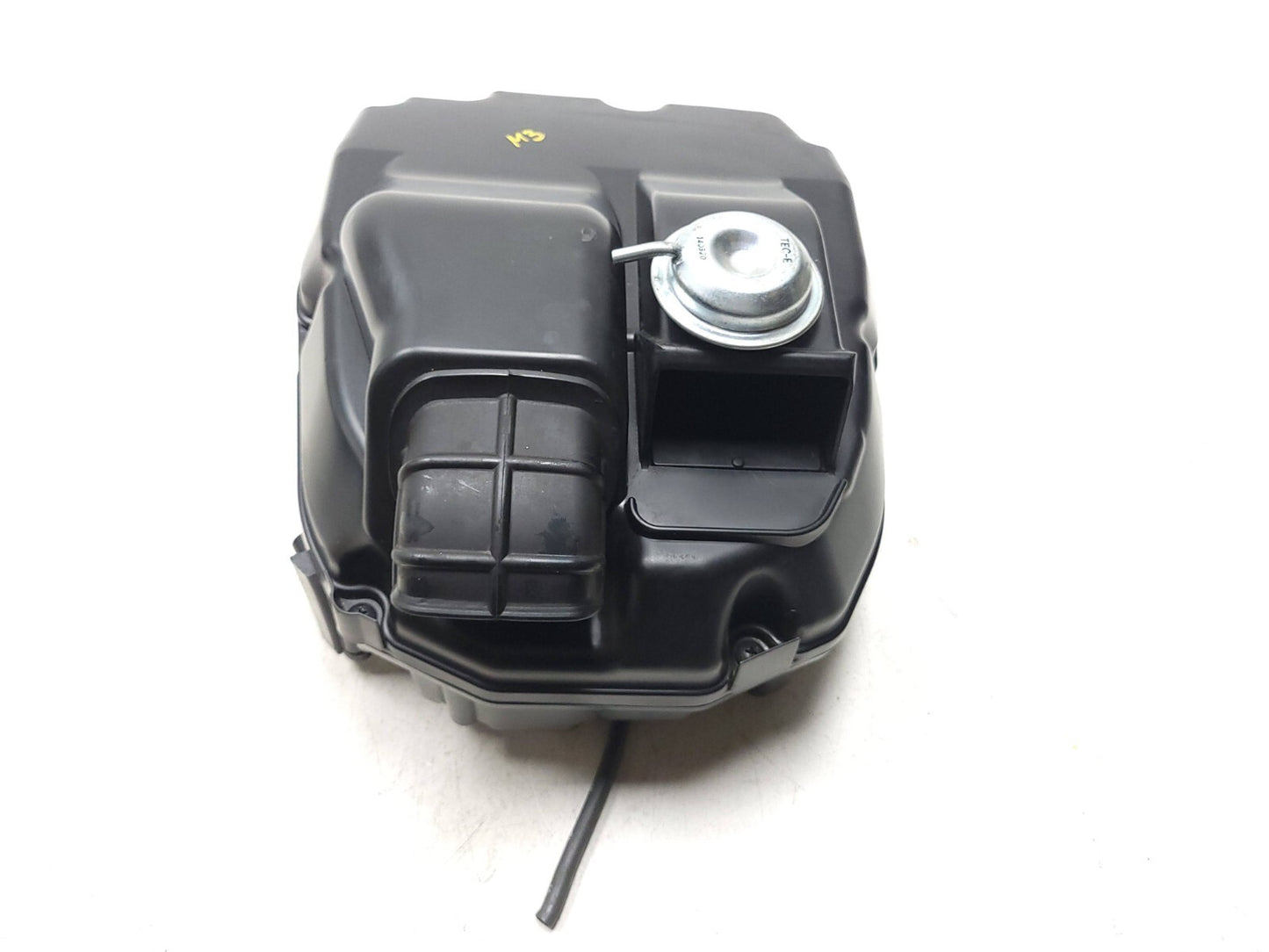 2014 2015 Honda Interceptor Vfr800 Air Intake Filter Cleaner Housing Airbox  OEM