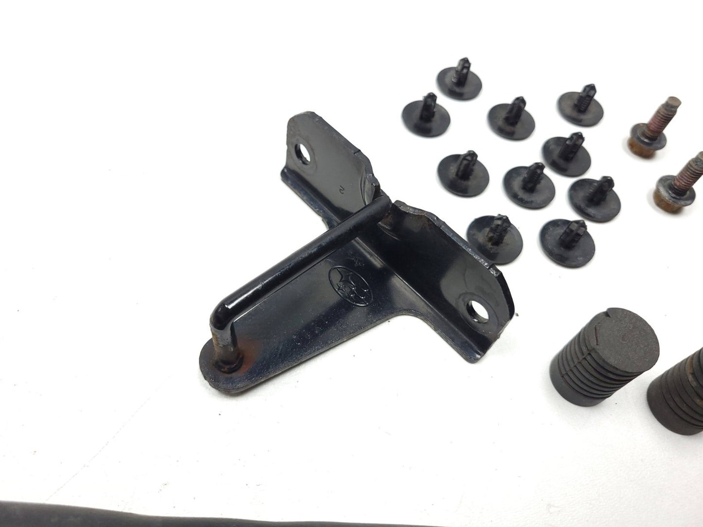 2012 Subaru Impreza Hood Lock Damper Seal Clips OEM ✅