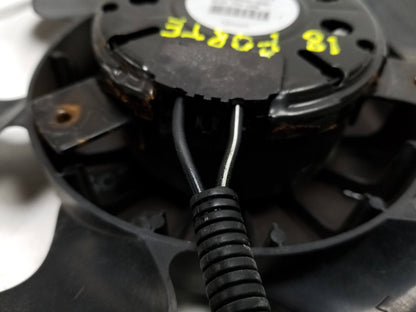 17 18 Kia Forte Radiator Cooling Fan W/ Motor 3137230253 OEM